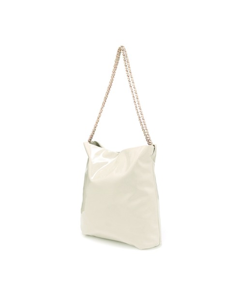 artemis by DIANA（アルテミスバイダイアナ）の「A4対応チェーンストラップエナメルトート（ハンドバッグ・レディース・グレー/ダークベージュ/ブラック・FREE）」の6枚目の写真