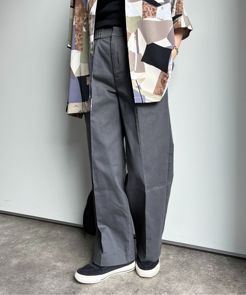 CPCM(シーピーシーエム)の「ウエストピンタックパンツ(チノパンツ・レディース・ベージュ/ブラック・FREE)」の1枚目の写真