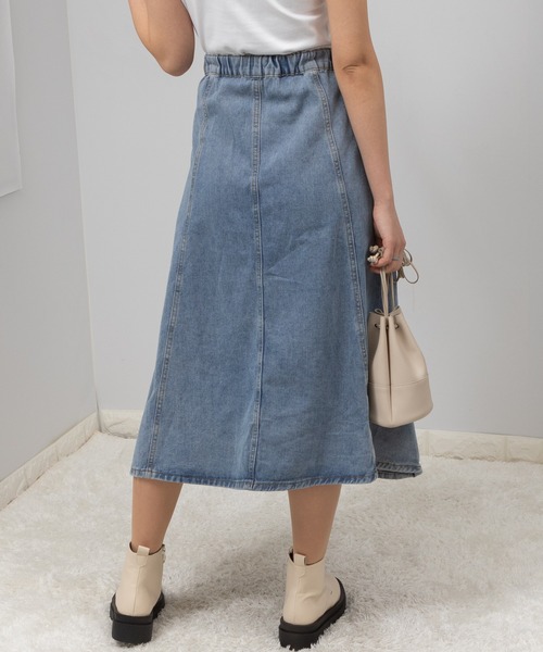 pumpkin port（パンプキンポート）の「デニムフレアースカート（デニムスカート・レディース・ライトブルー/インディゴブルー・MEDIUM）」の14枚目の写真