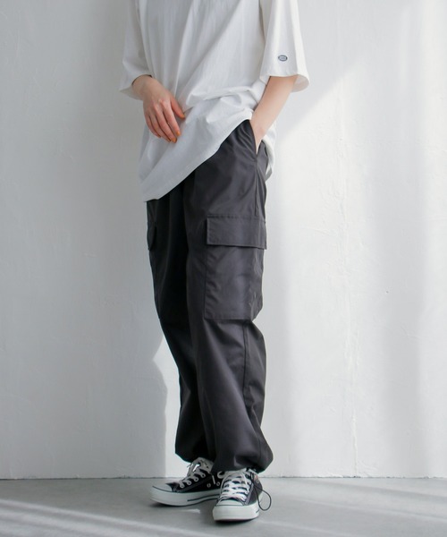 notch.（ノッチ）の「ベネシャンカーゴパンツ（カーゴパンツ・レディース・ブラック/ダークグリーン/オフホワイト・M）」の13枚目の写真