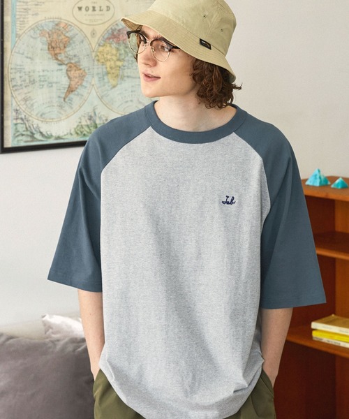 EMMA CLOTHES（エマクローズ）の「チェーン刺繍ルーズラグラン