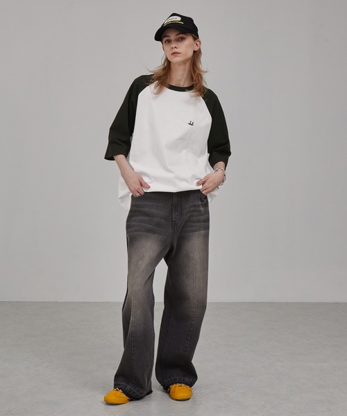 EMMA CLOTHES(エマクローズ)の「チェーン刺繍ルーズラグランスリーブ半袖Tシャツ EMMA CLOTHES(Tシャツ/カットソー・メンズ・スミクロ/モカ/グリーン/ダークネイビー/ブルーグレー/ダークオレンジ/ブラック/チャコール/ライトグリーン/レッド・L/M)」の14枚目の写真
