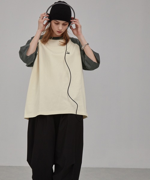 EMMA CLOTHES(エマクローズ)の「チェーン刺繍ルーズラグランスリーブ半袖Tシャツ EMMA CLOTHES(Tシャツ/カットソー・メンズ・スミクロ/モカ/グリーン/ダークネイビー/ブルーグレー/ダークオレンジ/ブラック/チャコール/ライトグリーン/レッド・L/M)」の21枚目の写真