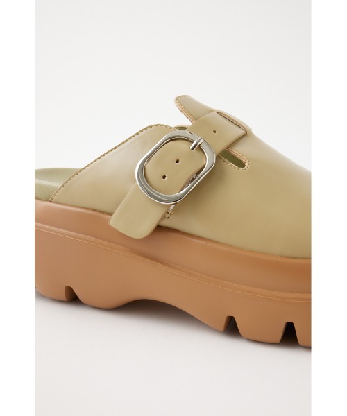 MOUSSY（マウジー）の「METAL BUCKLE SLIDE サンダル（サンダル・レディース・ブラック/ベージュ・LARGE/MEDIUM/SMALL）」の9枚目の写真