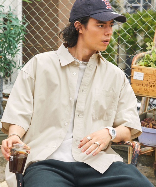 BARK MANHATTAN(バークマンハッタン)の「ビッグシルエットブロードレギュラーカラー半袖シャツ(シャツ/ブラウス・メンズ・ブルー系/チャコール/ブラック系/ホワイト/グレー系/ライトベージュ・M/L)」の6枚目の写真