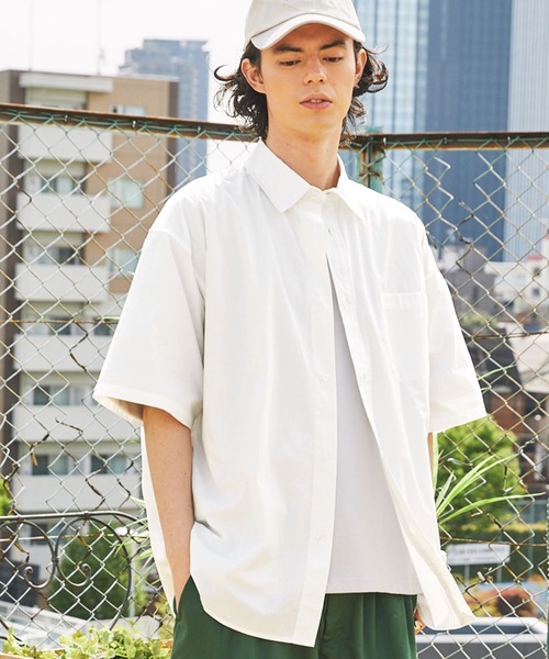 BARK MANHATTAN(バークマンハッタン)の「ビッグシルエットブロードレギュラーカラー半袖シャツ(シャツ/ブラウス・メンズ・ブルー系/チャコール/ブラック系/ホワイト/グレー系/ライトベージュ・M/L)」の13枚目の写真