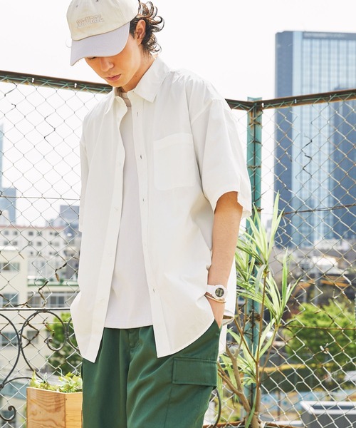 BARK MANHATTAN(バークマンハッタン)の「ビッグシルエットブロードレギュラーカラー半袖シャツ(シャツ/ブラウス・メンズ・ブルー系/チャコール/ブラック系/ホワイト/グレー系/ライトベージュ・M/L)」の14枚目の写真