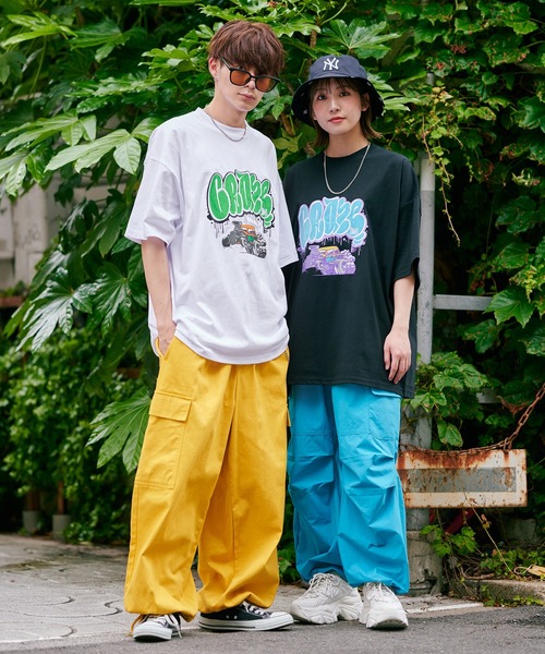 SPINNS（スピンズ）の「【ビッグシルエット】CRAZE CARロゴデザイン T