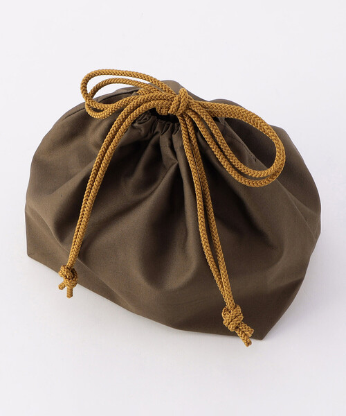 MONO　COMME CA（モノコムサ）の「巾着ランチバッグ（お弁当箱・レディース・ベージュ/ブラウン・FREE）」の3枚目の写真