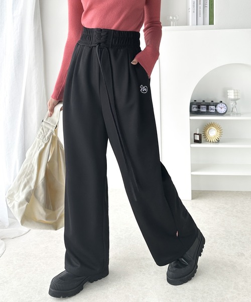 Java(ジャバ)の「《JaVa ジャバコラボ》お洒落に美脚見せ。レースアップワイドスウェットパンツ(スウェットパンツ・レディース・ブラック/杢グレー・LARGE/MEDIUM/SMALL/X-LARGE)」の9枚目の写真