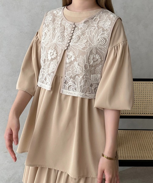 apres jour clair（アプレジュールクレア）の「【apres jour clair】ボリュームスリーブブラウス【ZOZOTOWN限定アイテム】（シャツ/ブラウス・レディース・ベージュ/アイボリー/ピンクベージュ・フリー/X-LARGE）」の3枚目の写真