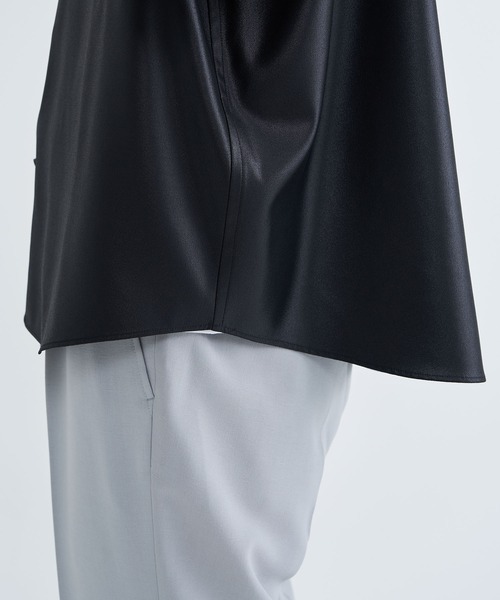 STUDIOUS(ステュディオス)の「2WAYアムンゼンリラックスS/Sシャツ(シャツ/ブラウス・メンズ・グレー/ブラック・1/2)」の9枚目の写真