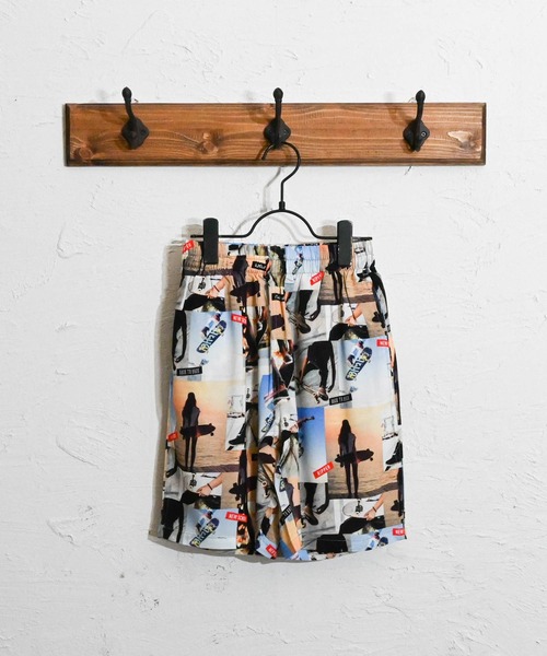 Anytime Songs（エニータイムソングス）の「アロハ BIG セットアップ（シャツ/ブラウス・キッズ・ホワイト系その他5/ホワイト系その他3/ホワイト系その他2/ブラック系その他3/オフホワイト/ネイビー系/ホワイト系その他4/ネイビー/ブラック系その他2/ブラック/ホワイト系その他/ブラック系その他・160/140/150）」の19枚目の写真