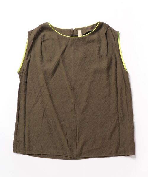 Q（キュー）の「レーヨンスラブノースリブラウス（シャツ/ブラウス・レディース・ブラック/オリーブ・MEDIUM）」の14枚目の写真