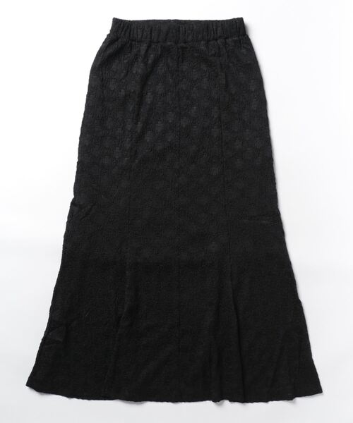 LOWRYS FARM(ローリーズファーム)の「レースカットフレアスカート 963107(スカート・レディース・ブラック/パープル/イエロー/アイボリー・FREE)」の5枚目の写真