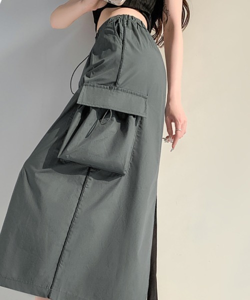 DIAVEL（ディアベル）の「【新色追加 】ドロストコード脇ラインミリタリーカーゴスカート（スカート・レディース・グレー/ブラック/ベージュ/カーキ・M/L）」の12枚目の写真