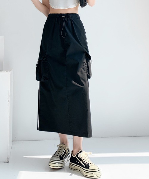 DIAVEL（ディアベル）の「【新色追加 】ドロストコード脇ラインミリタリーカーゴスカート（スカート・レディース・グレー/ブラック/ベージュ/カーキ・M/L）」の14枚目の写真