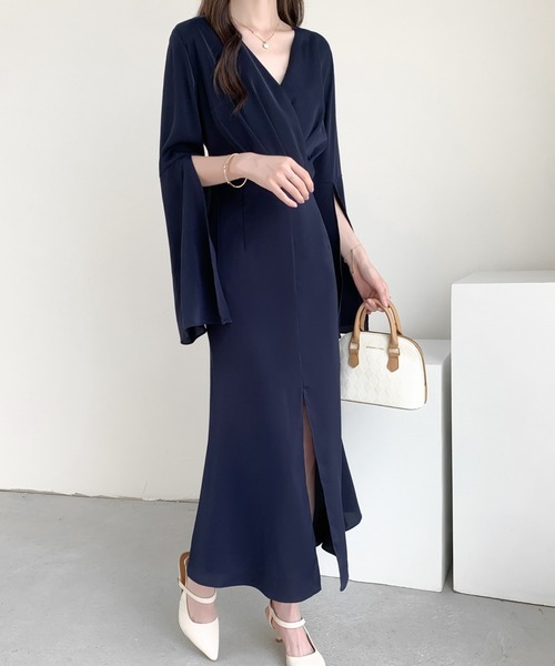 ABITOKYO(アビトーキョー)の「スリットカシュクールロングワンピース(ワンピース・レディース・モカ/ベージュ/ブラック/ネイビー・S/M)」の9枚目の写真