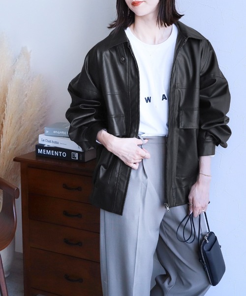 reca（レカ）の「裾絞りオーバーサイズヴィーガンレザーブルゾン（ブルゾン・レディース・ブラック・M）」の16枚目の写真