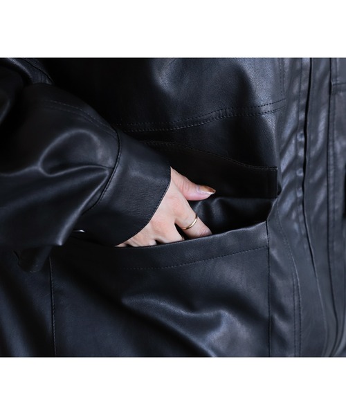 reca（レカ）の「裾絞りオーバーサイズヴィーガンレザーブルゾン（ブルゾン・レディース・ブラック・M）」の11枚目の写真