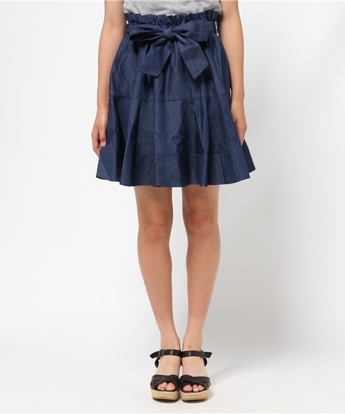 one after another NICE CLAUP(ワンアフターアナザーナイスクラップ)の「【ナイスクラップ】切替フレアースカート(スカート・レディース・オフホワイト/カーキ/インディゴブルー・FREE)」の6枚目の写真