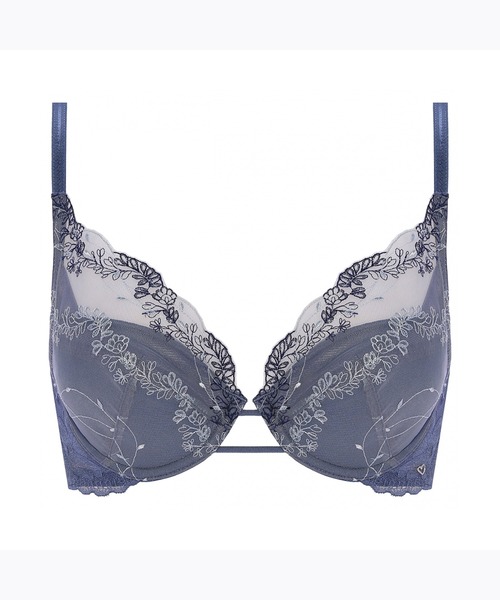 AMOSTYLE BY Triumph（アモスタイルバイトリンプ）の「エアリー