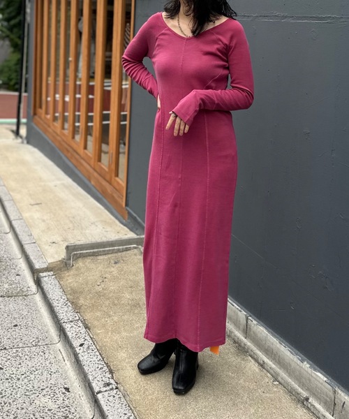 mi via loca(ミヴィアロカ)の「バックオープン パネルラインワンピース(ワンピース・レディース・グレー/ピンク/スミクロ/ネイビー・FREE)」の18枚目の写真