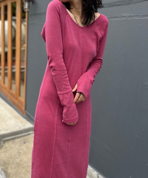 mi via loca(ミヴィアロカ)の「バックオープン パネルラインワンピース(ワンピース・レディース・グレー/ピンク/スミクロ/ネイビー・FREE)」の22枚目の写真