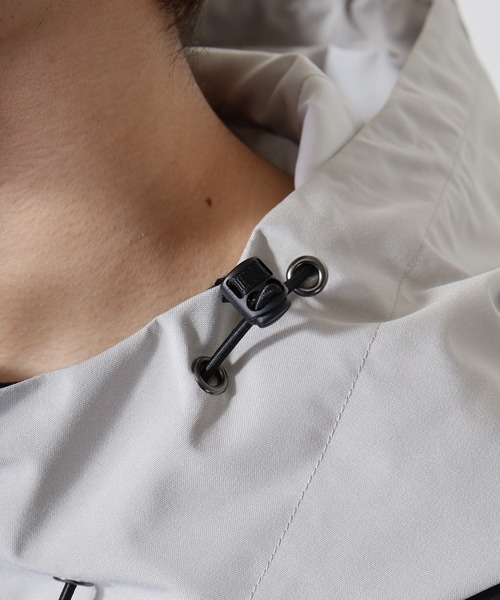 【セール】SUGGESTION ナチュラルストレッチ切替えマウンテンパーカー（マウンテンパーカー）｜SUGGESTION（サジェッション）