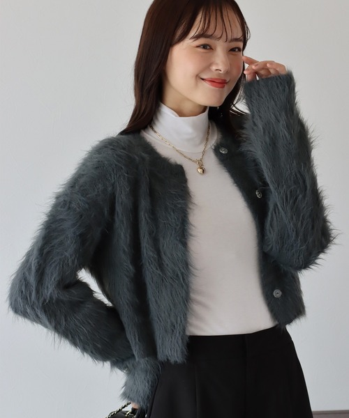 BLUEEAST（ブルーイースト）の「シャギーニットショートカーディガン（カーディガン/ボレロ・レディース・アイボリー/ブルー/チャコールグレー/ベージュ/ピンク/ブラウン・MEDIUM）」の8枚目の写真