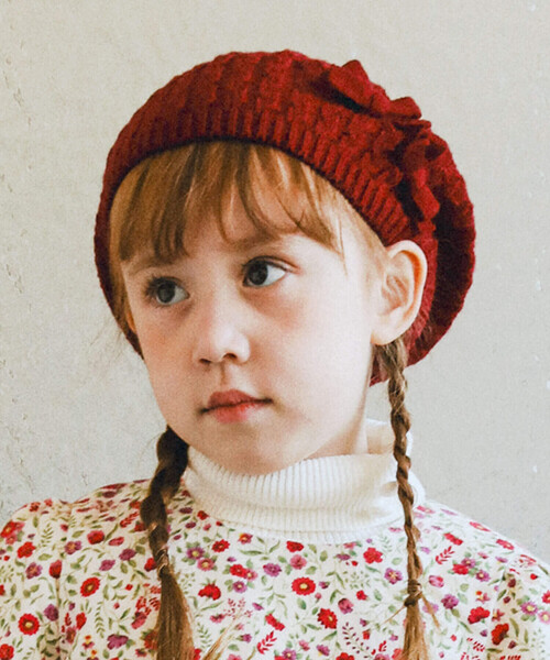 BeBe（ベベ）の「リボン付きニットベレー(48~56cm)（ハンチング/ベレー帽・キッズ・グレー/ボルドー・M/S）」の2枚目の写真