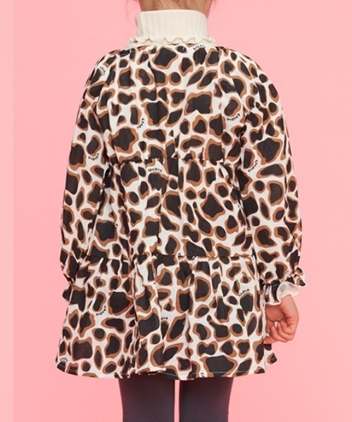 Caldia（カルディア）の「レオパード柄長袖ワンピース（ワンピース・キッズ・ホワイト/ブラウン・140/130/100/110/120）」の11枚目の写真