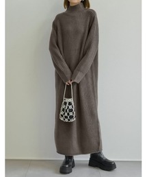 [低身長サイズ有][洗濯機で洗える]ブークレリブニットハイネックＩラインマキシワンピース