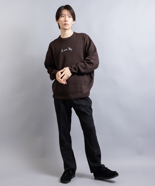 En serio TOKYO（エンソリオトーキョー）の「【En serio TOKYO】コットンタッチダブルジャガード　バックロゴ クルーネックニット（ニット/セーター・メンズ・アイボリー/ブラウン/ブラック・M/L）」の15枚目の写真