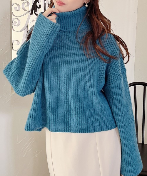 MIIA(ミーア)の「タートルネッククロップドニット(ニット/セーター・レディース・グリーン/ブラック/ベージュ・FREE)」の3枚目の写真