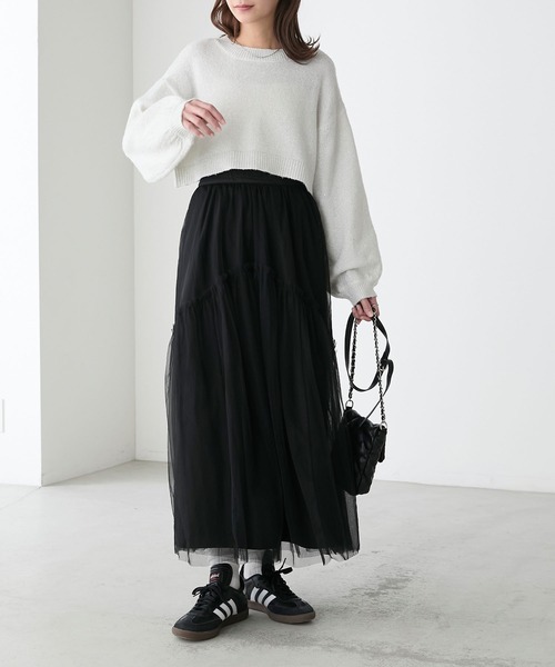 BONLECILL(ボンルシール)の「ラメスパンコールボリュームスリーブクロップドニットプルオーバー(ニット/セーター・レディース・ブルー/オフホワイト/ブラック/グレー・FREE)」の9枚目の写真