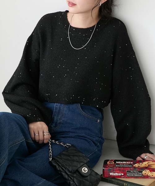 BONLECILL(ボンルシール)の「ラメスパンコールボリュームスリーブクロップドニットプルオーバー(ニット/セーター・レディース・ブルー/オフホワイト/ブラック/グレー・FREE)」の20枚目の写真