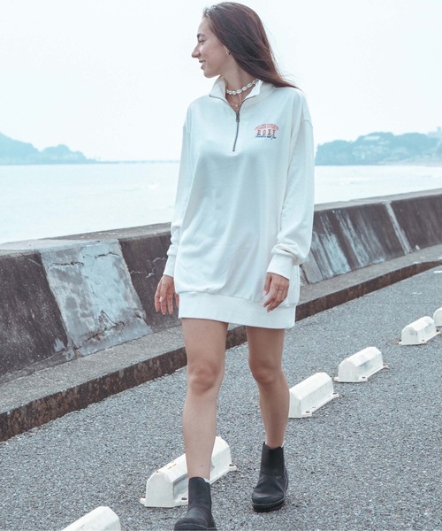 ROXY(ロキシー)の「ENDLESS SUNSHINE HAL/ロキシーワンポイント胸ブランドロゴスウェットハーフZIPミニワンピース(ワンピース・レディース・ホワイト/ブラック/ブルー・LARGE/SMALL/MEDIUM)」の9枚目の写真