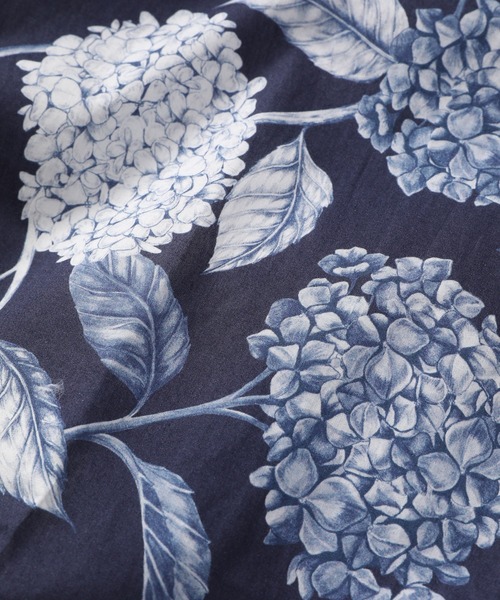 MEN'S BIGI(メンズビギ)の「LIBERTYタナローンプリントシャツ(シャツ/ブラウス・メンズ・ブルー系その他/ホワイト系その他/ネイビー・01/02/03/04)」の19枚目の写真