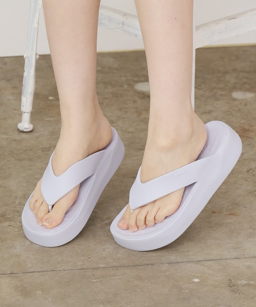 CROCS/クロックス GETAWAY PLATFORM FLIP サンダル（サンダル