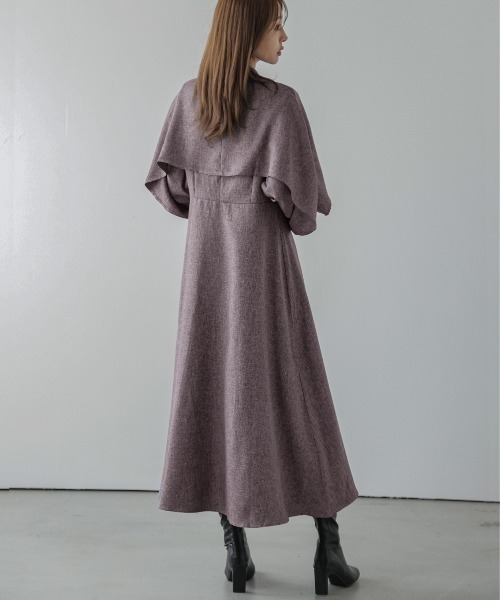 AMELY(エミリー)の「ケープ風デザインワンピース(ワンピース・レディース・グレー/ベージュ/パープル・M/L)」の15枚目の写真