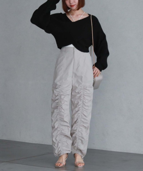 archives（アルシーヴ）の「2wayクロスワイドリブニット（ニット/セーター・レディース・グリーン/ブルー/イエロー/アイボリー/ブラック・MEDIUM）」の12枚目の写真