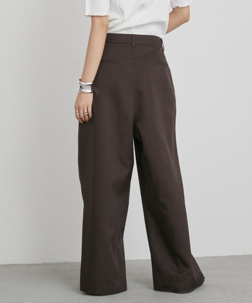 Aunt Marie's（アントマリーズ）の「【S,M,Lサイズ展開】ツータックルーズスラックスパンツ/リネンライク（スラックス・レディース・ライトグレー/グレー/ネイビー/ブラック/ブラウン・L/M/S）」の17枚目の写真