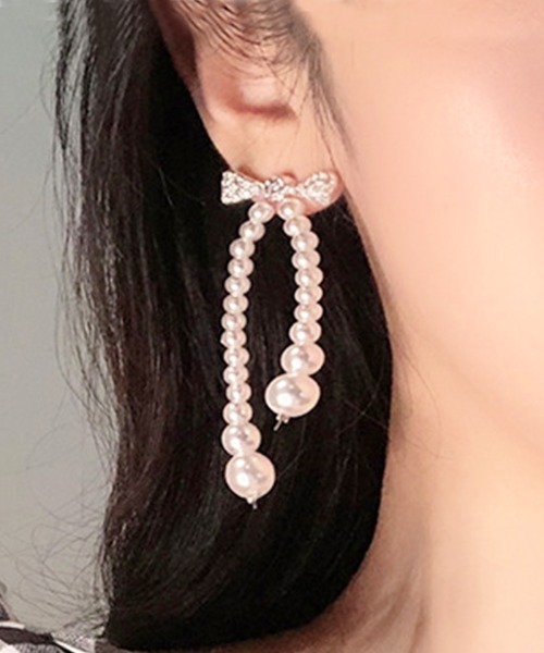 Futier land（フューティアランド）の「リボンパールピアス（ピアス（両耳用）・レディース・ホワイト・FREE）」の3枚目の写真