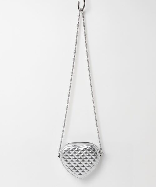 Guess(ゲス)の「TWILLER Heart Bag(ショルダーバッグ・レディース・シルバー・ONE SIZE)」の12枚目の写真