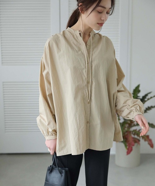 Edit Sheen（エディットシーン）の「抜き襟デザインブラウス（シャツ/ブラウス・レディース・ベージュ/ホワイト/サックスブルー/ブラック・M）」の3枚目の写真