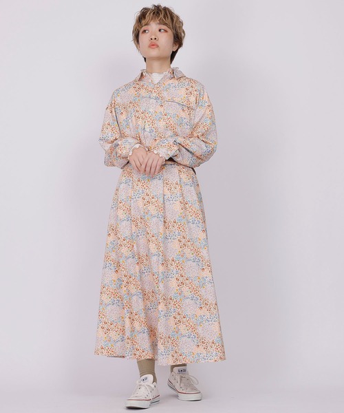 DOUBLE NAME（ダブルネーム）の「レトロ恐竜フラワーオリプリ長袖シャツ（シャツ/ブラウス・レディース・ネイビー/オフホワイト/ブルー・FREE）」の14枚目の写真