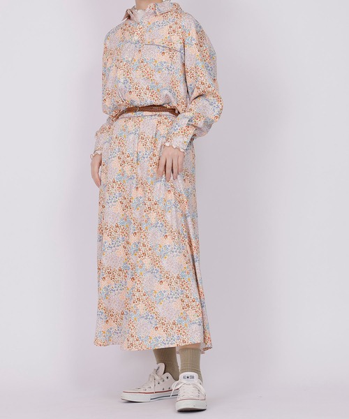 DOUBLE NAME（ダブルネーム）の「レトロ恐竜フラワーオリプリ長袖シャツ（シャツ/ブラウス・レディース・ネイビー/オフホワイト/ブルー・FREE）」の17枚目の写真