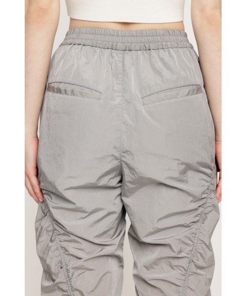 SLY（スライ）の「ASYMMETRY GATHER PT アシンメトリー ギャザー パンツ / セットアップ可（スラックス・レディース・ライトグリーン/ブラック/シルバー・1/2）」の14枚目の写真