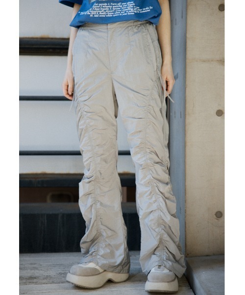 SLY（スライ）の「ASYMMETRY GATHER PT アシンメトリー ギャザー パンツ / セットアップ可（スラックス・レディース・ライトグリーン/ブラック/シルバー・1/2）」の22枚目の写真